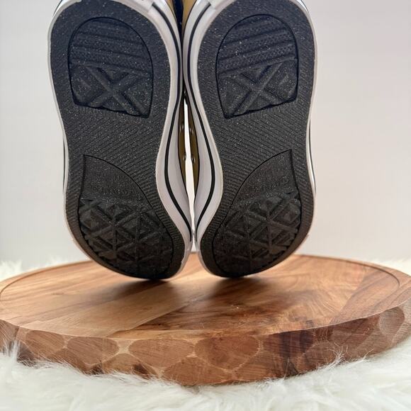 Converse Chuck Taylor All Star Hi Leather Size Men's 7.5 Women's 9.5 Dunes/Cape - Picture 10 of 10